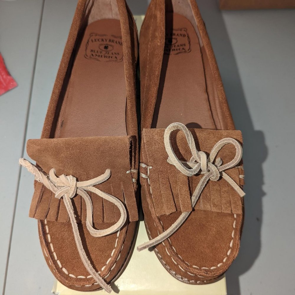 Lucky Brand brown slippers
